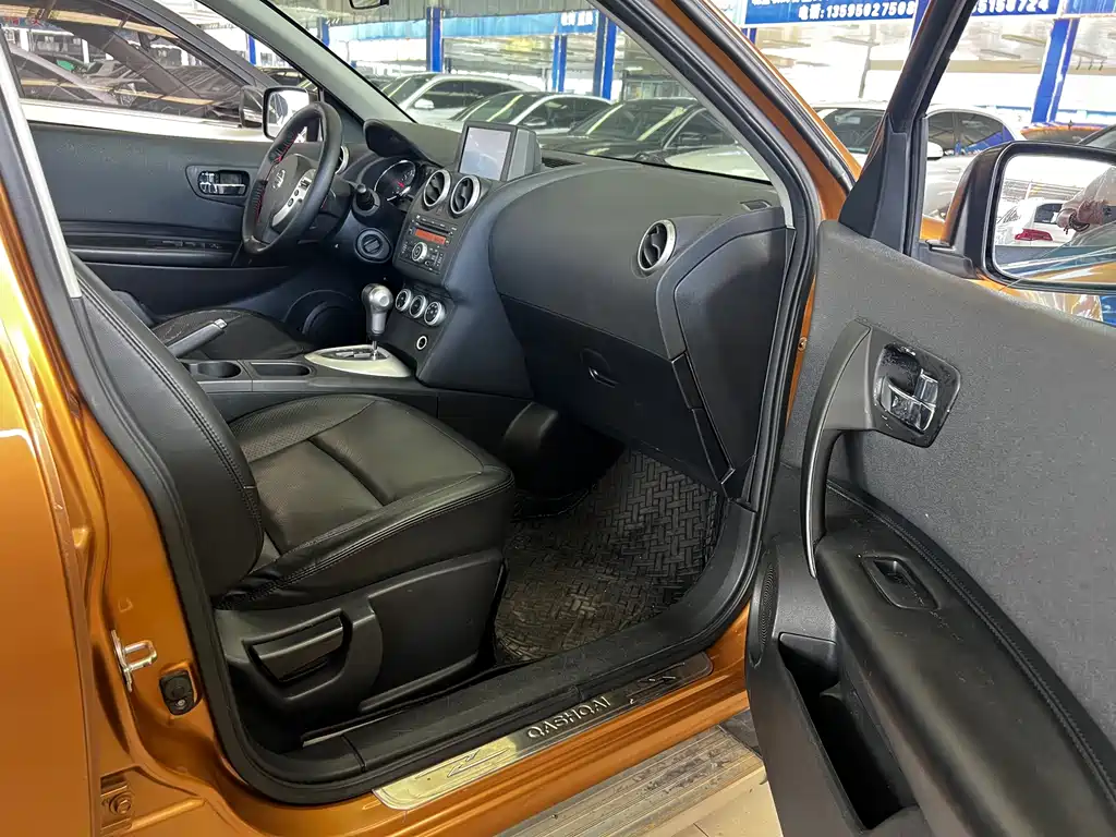 Nissan Qashqai — миниатюра 14