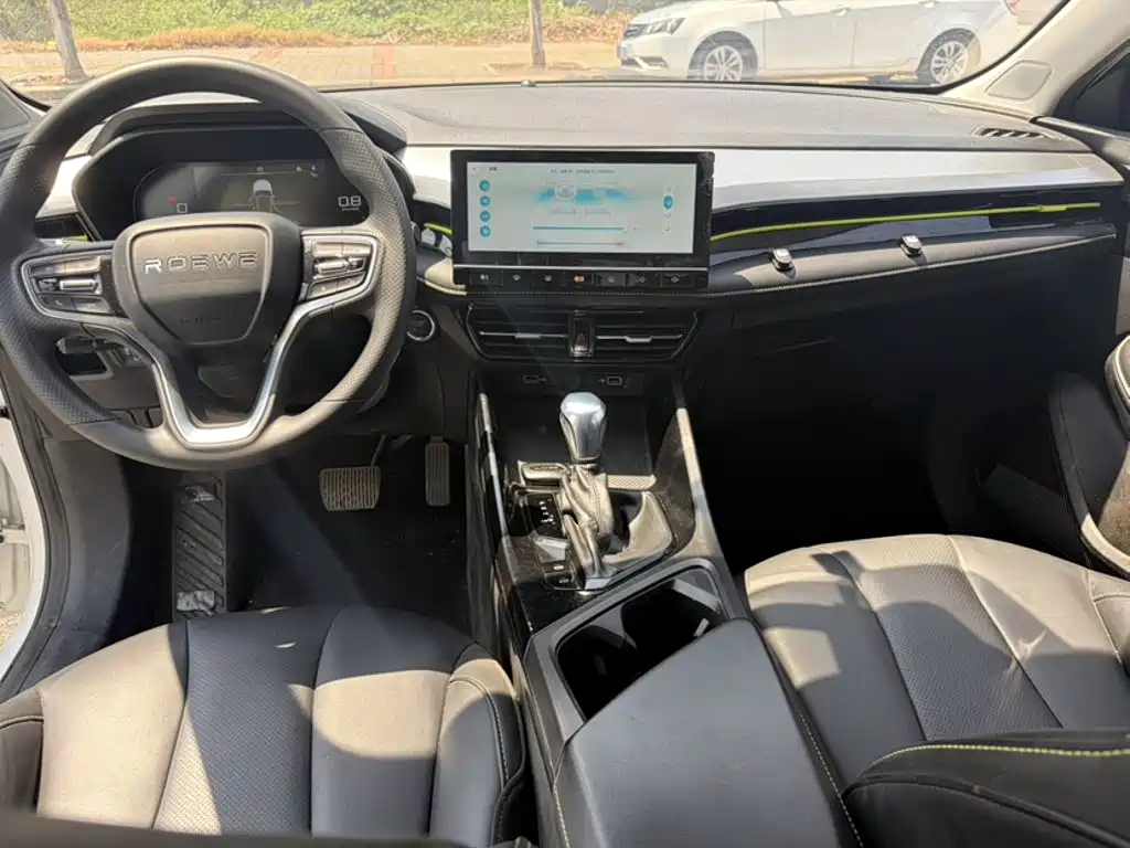 Roewe i5 2021 1.5L CVT