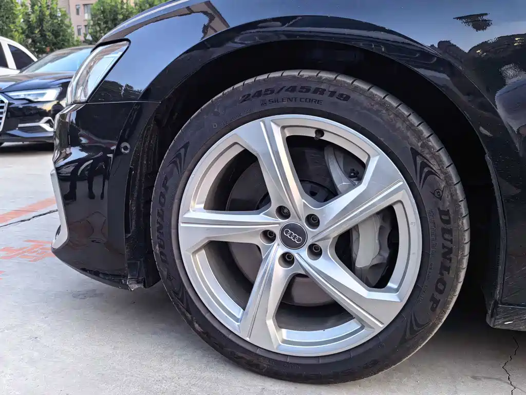 Audi A6L — миниатюра 14