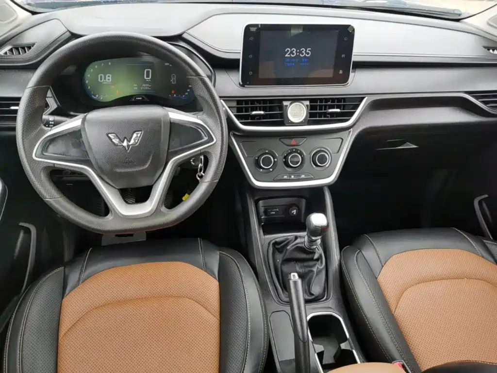 Wuling Hongguang S3 — миниатюра 10