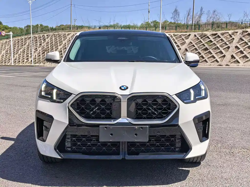 BMW X2 2025 sDrive25i M Sport