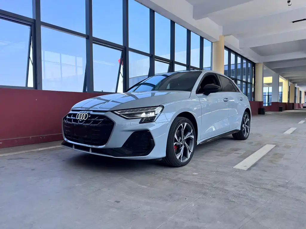 Купить Audi A3