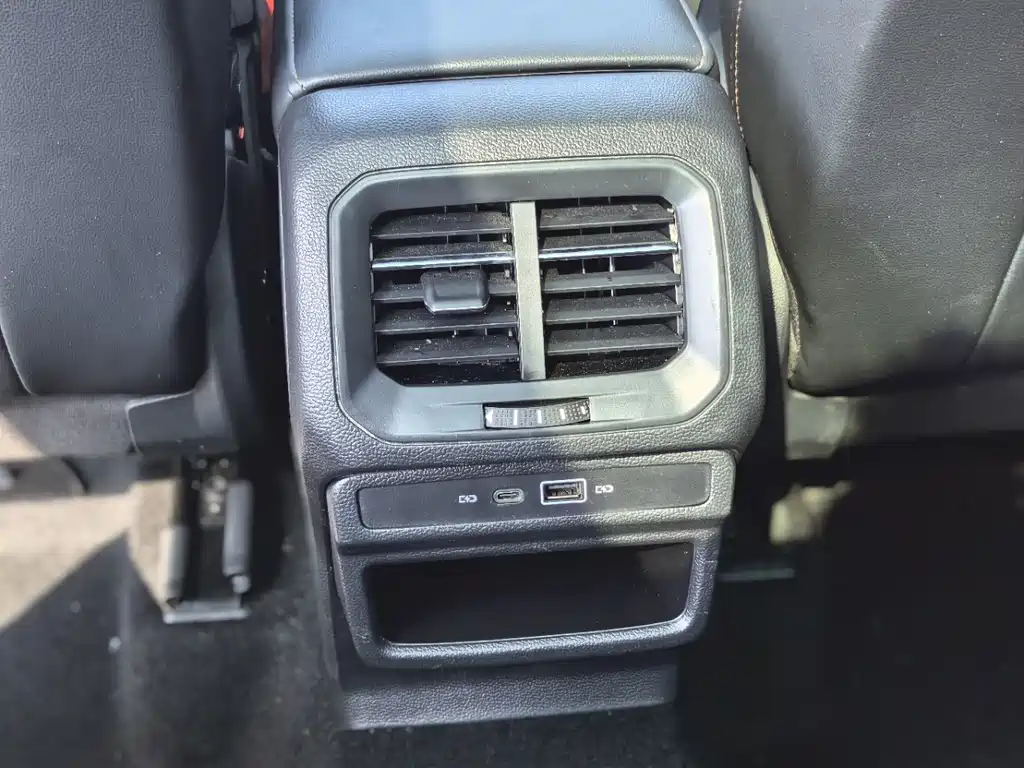 Volkswagen Tharu — миниатюра 14