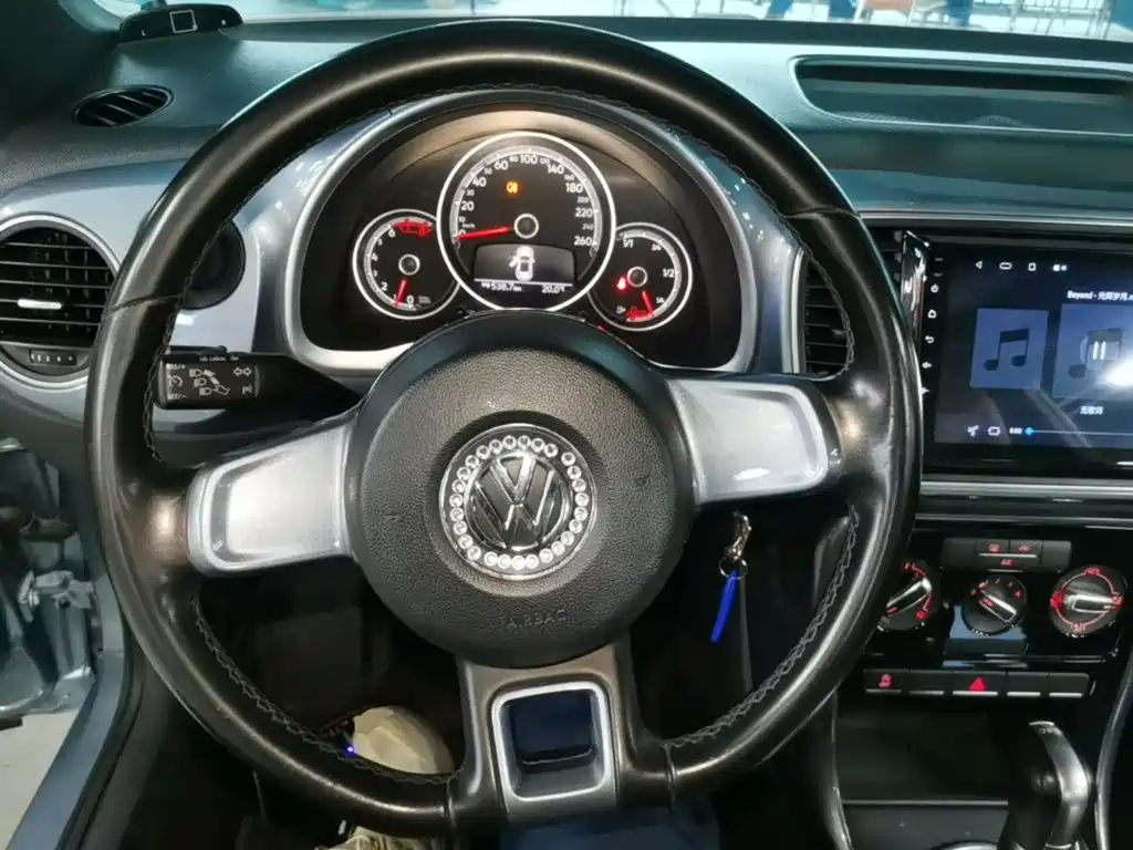 Volkswagen Beetle — миниатюра 11