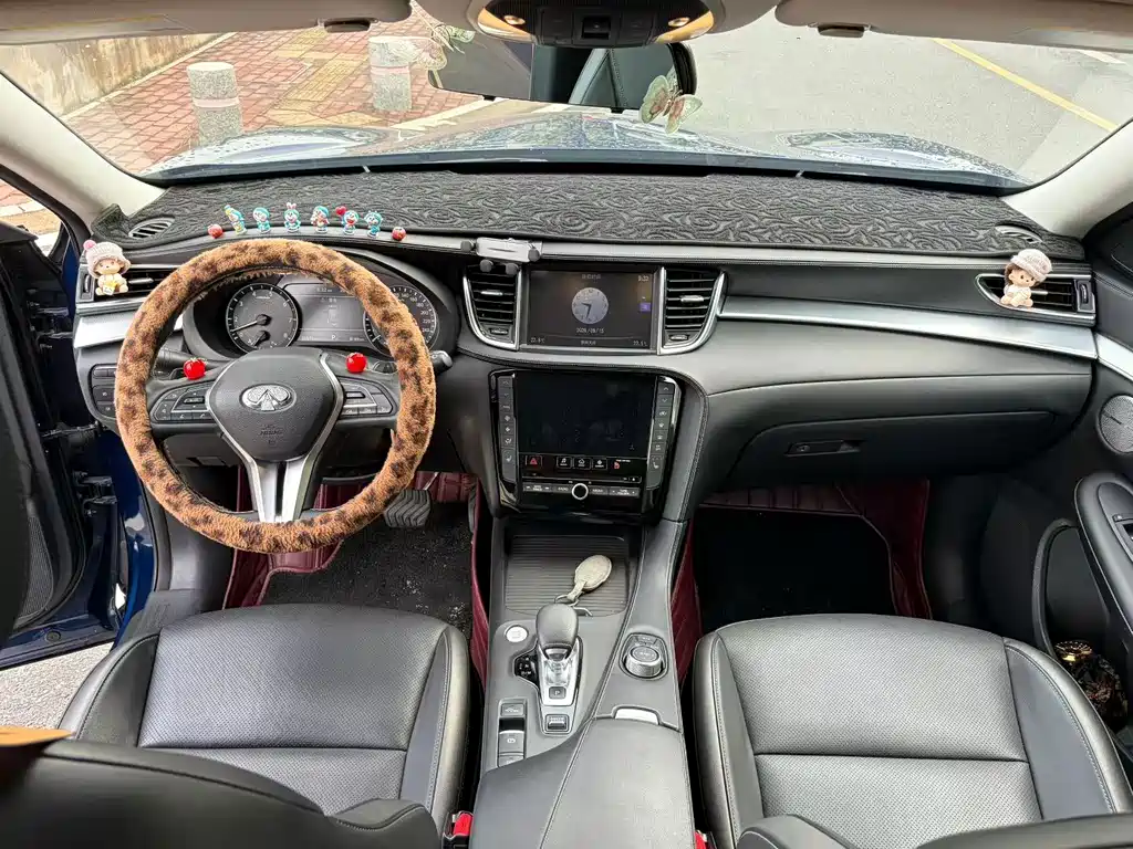 Infiniti QX50 — миниатюра 6