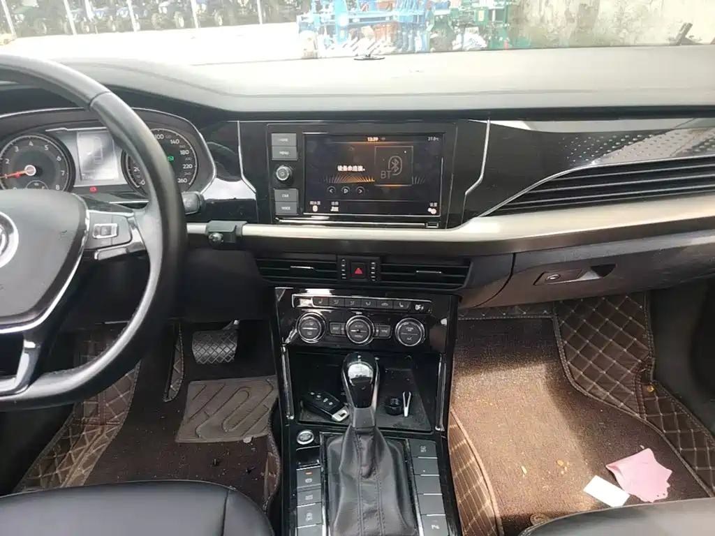 Volkswagen Passat — миниатюра 13