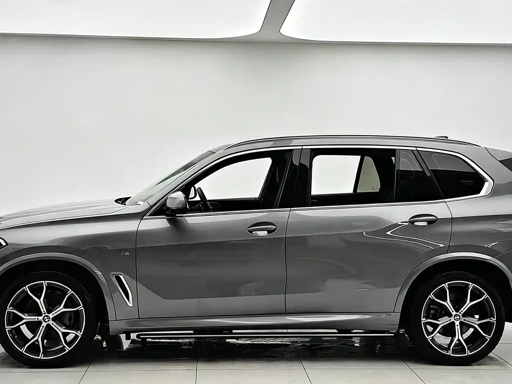 BMW X5 — миниатюра 16