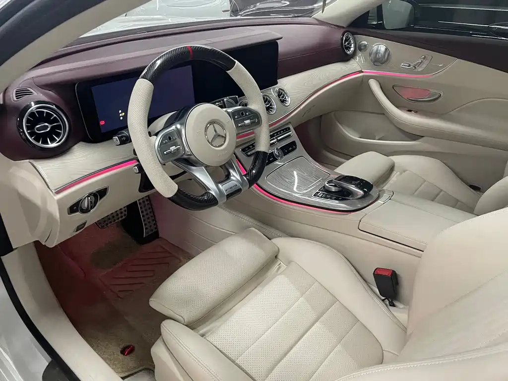 Mercedes-Benz E-Class (Import) — миниатюра 12