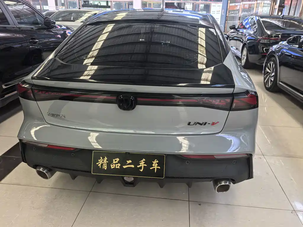 Changan UNI-V — миниатюра 8