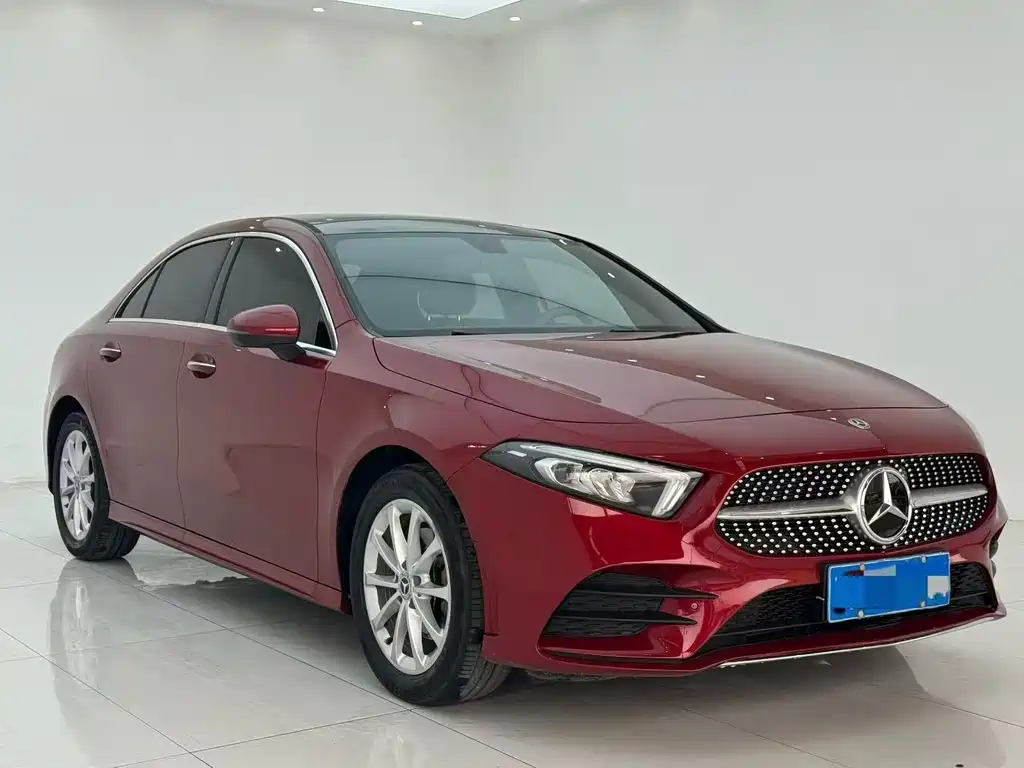 Mercedes-Benz A-Class — миниатюра 3