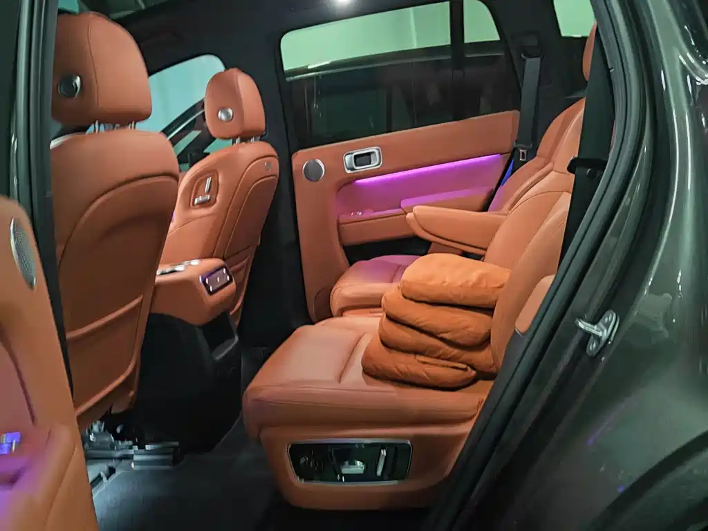 Li Auto Li L8 — миниатюра 4