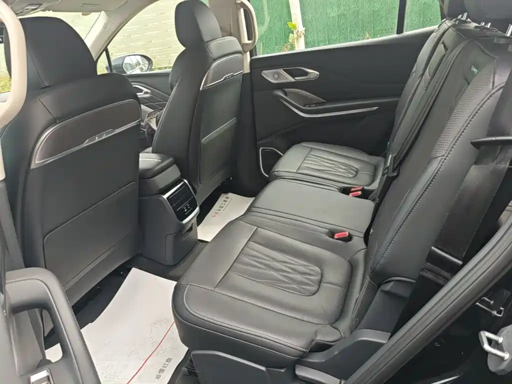 Hongqi Hongqi HS7 PHEV — миниатюра 17