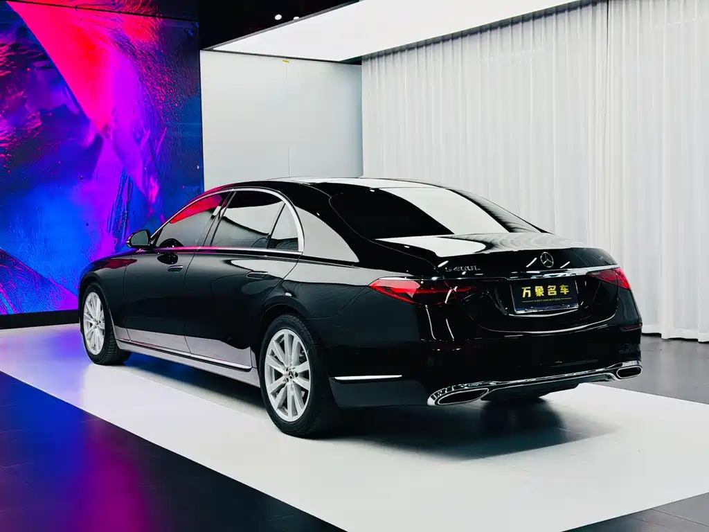 Mercedes-Benz S-Class — миниатюра 15