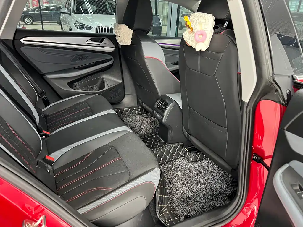 Volkswagen Lamando — миниатюра 9