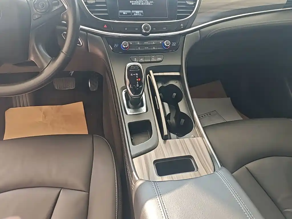 Buick LaCrosse — миниатюра 14