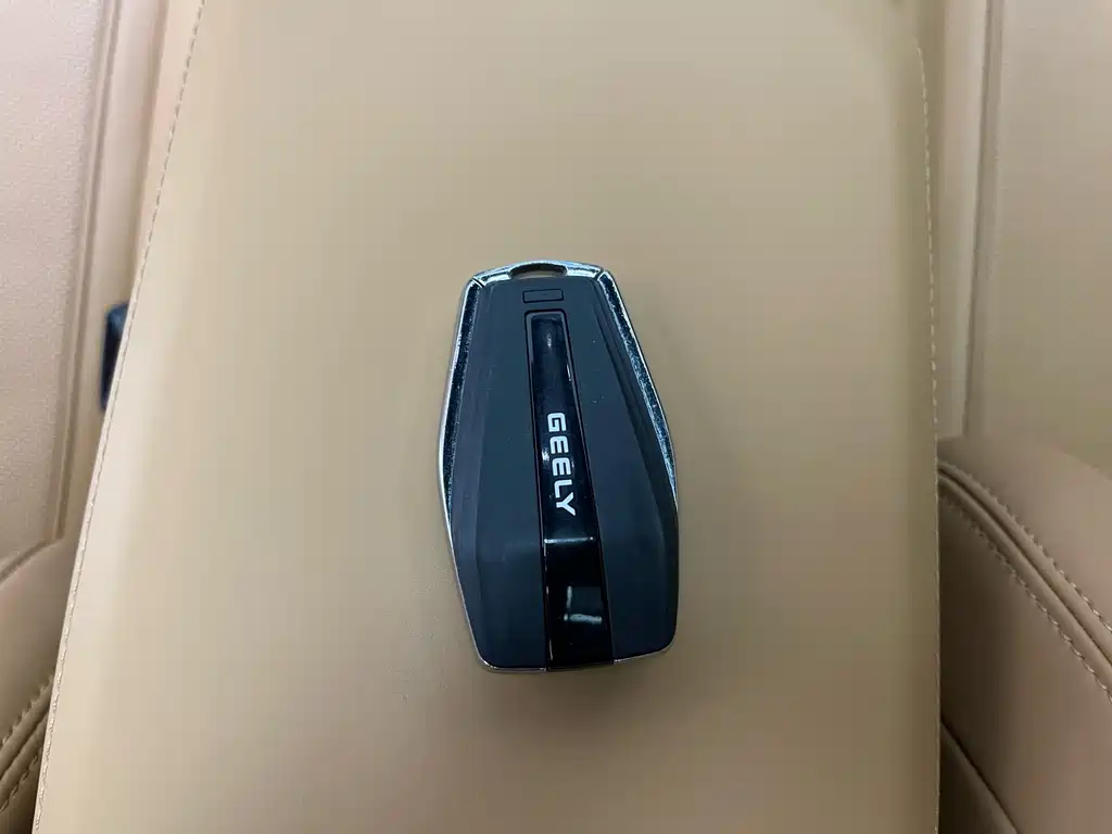 GEELY AUTOMOBILE XINGYUE L EXTENDED RANGE ELECTRIC VERSION