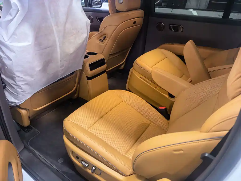 Li Auto Li i8 — миниатюра 6