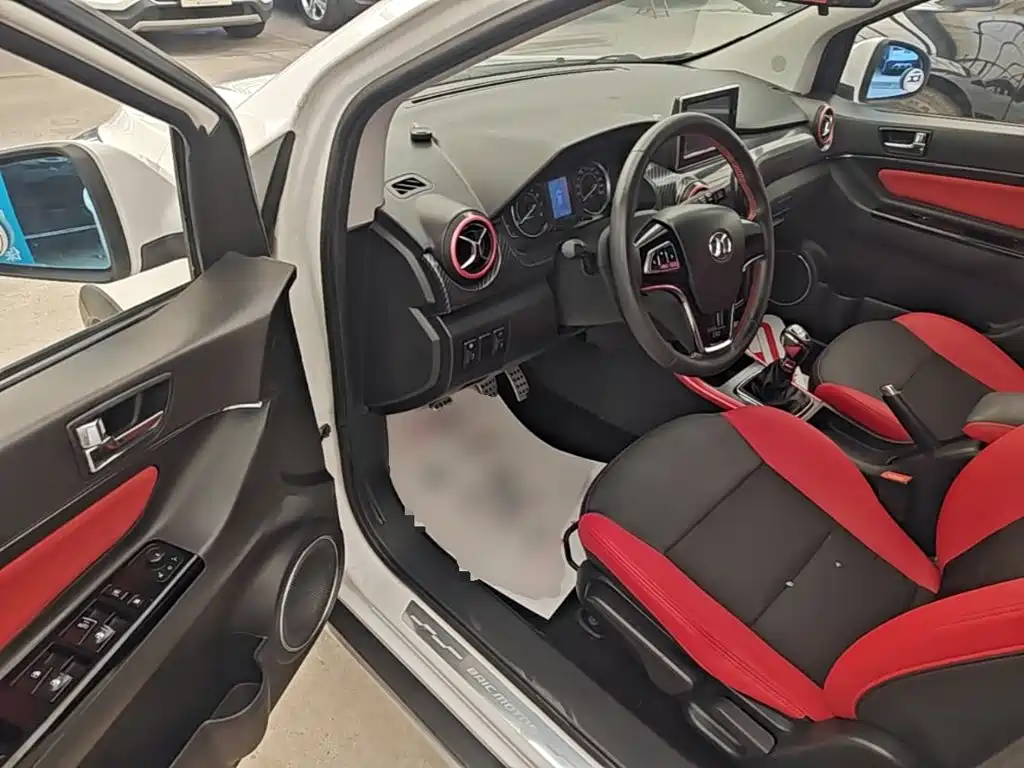 BAIC Senova X25 — миниатюра 16
