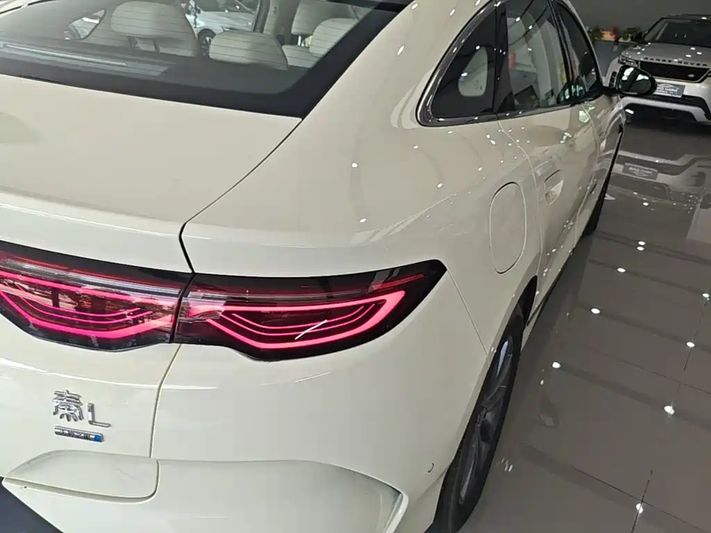 BYD Qin L — миниатюра 8