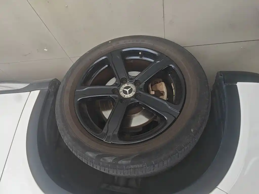 Mercedes-Benz GLA — миниатюра 23