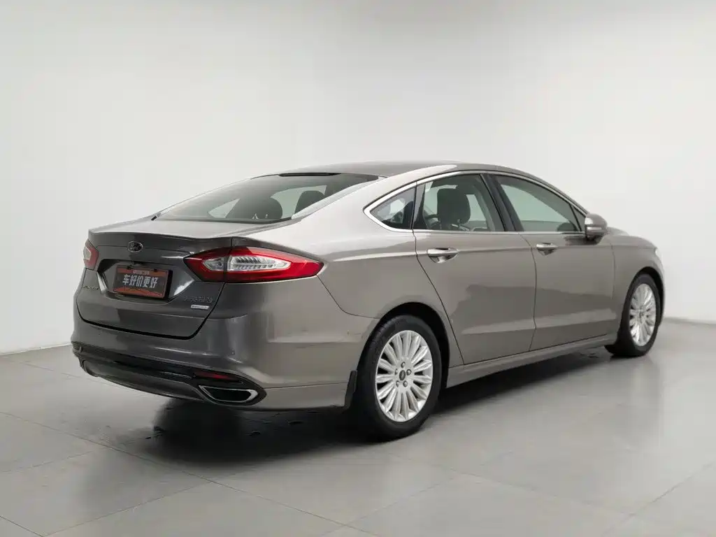 Ford Mondeo — миниатюра 2