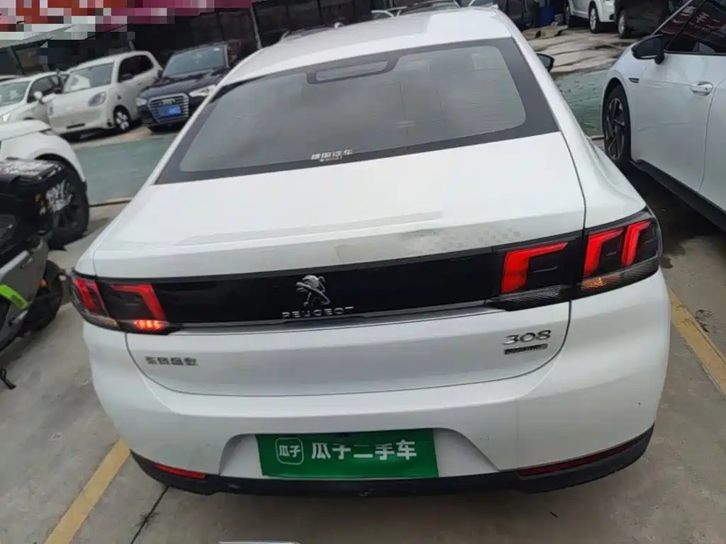 Peugeot 308 — миниатюра 6