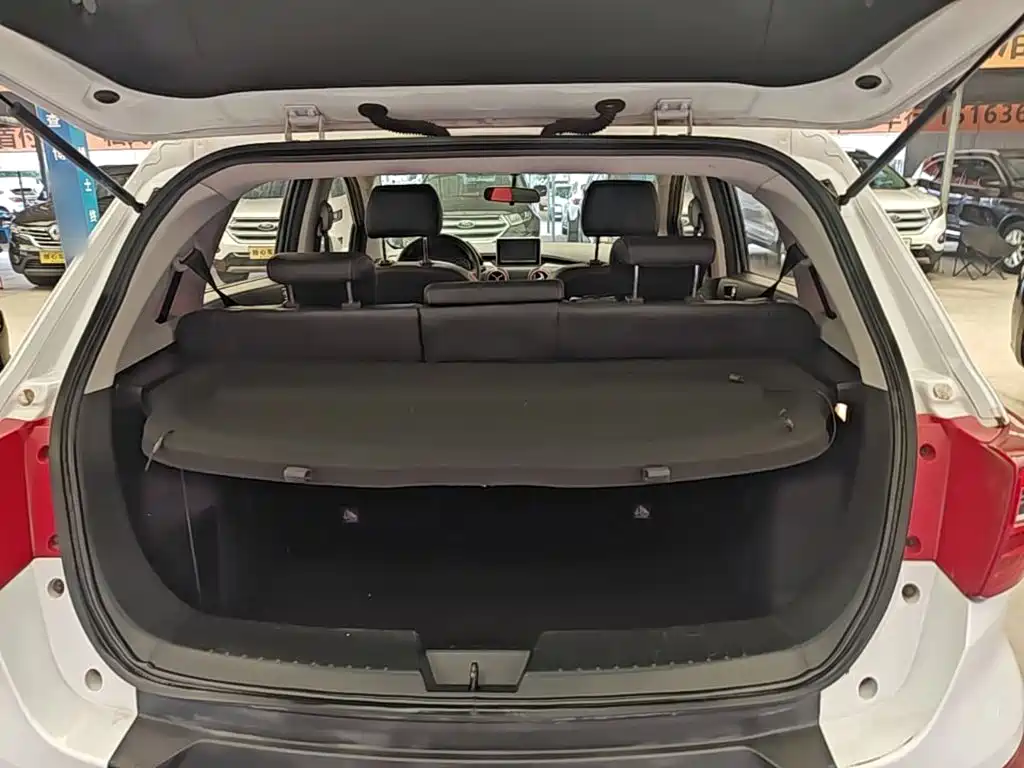 BAIC Senova X25 — миниатюра 19