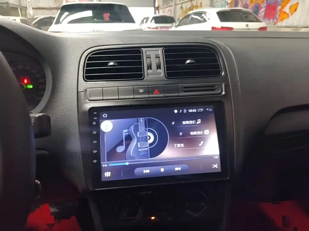 Volkswagen Polo — миниатюра 13
