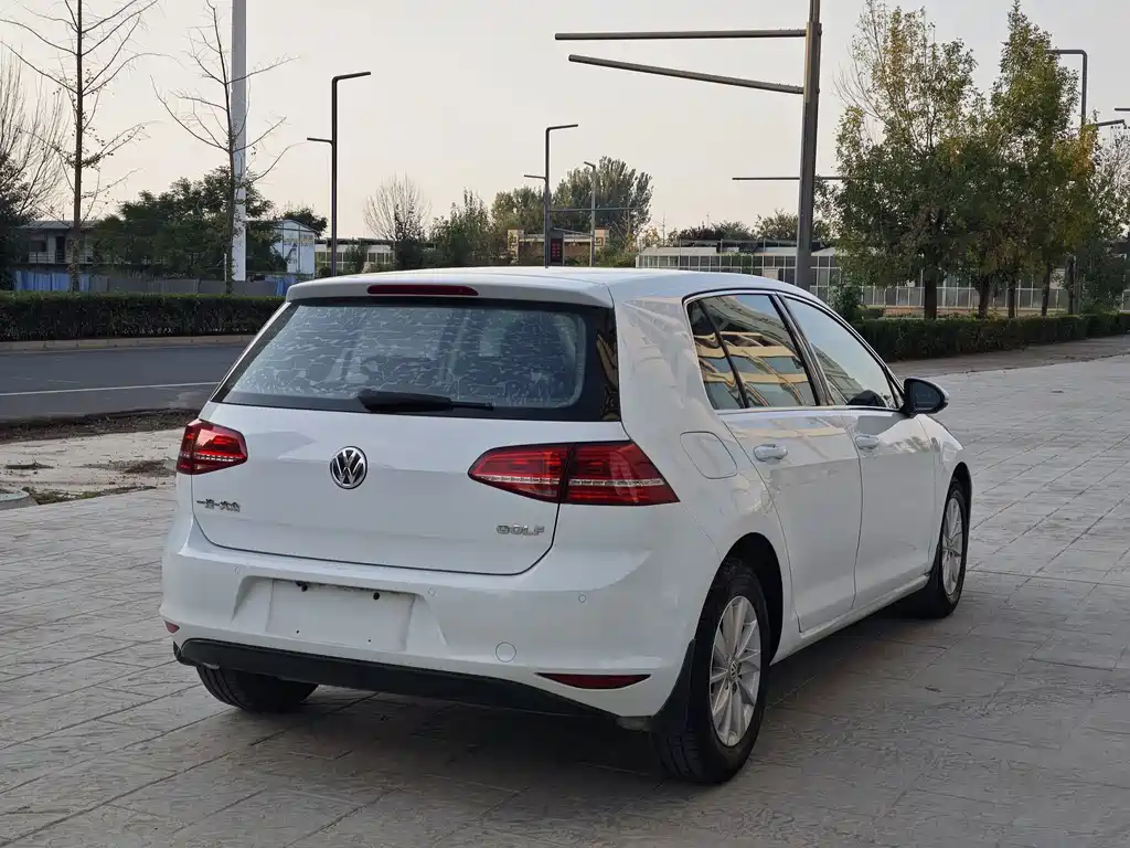 Volkswagen Golf — миниатюра 7