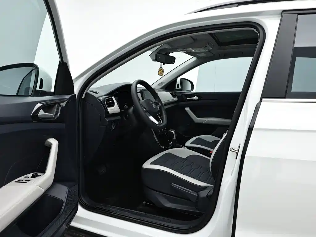 Volkswagen Tharu — миниатюра 11