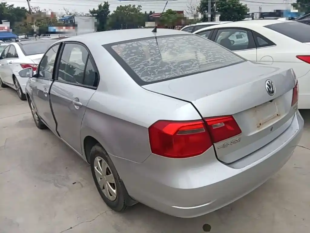 Volkswagen Jetta — миниатюра 5