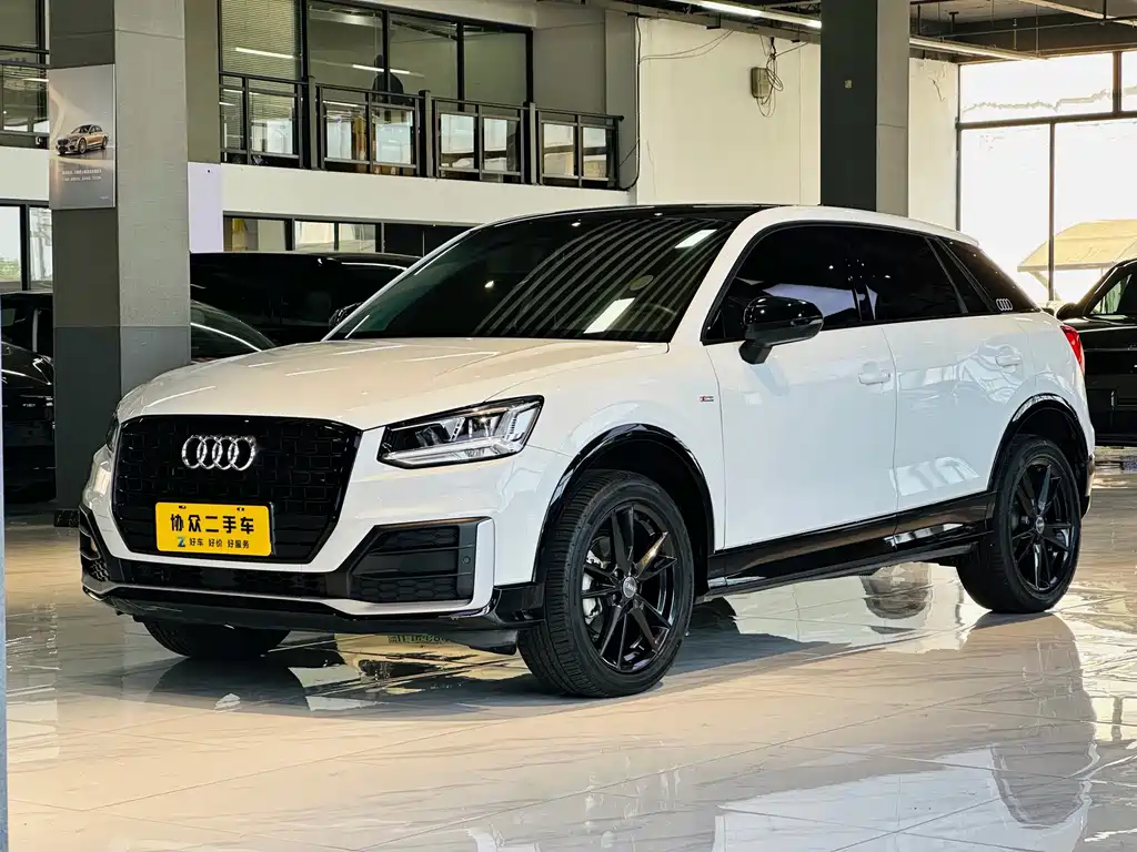 Audi Q2L — миниатюра 2