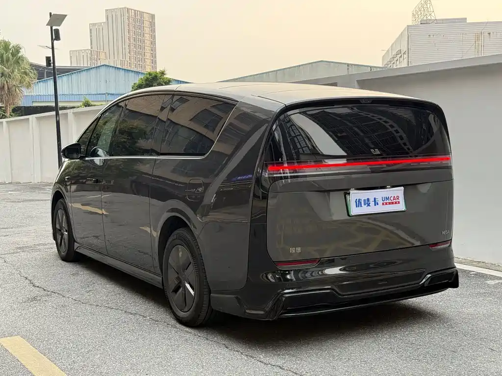 Li Auto Li MEGA — миниатюра 4