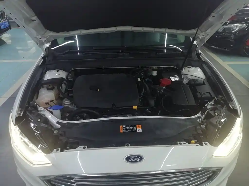 Ford Mondeo — миниатюра 20