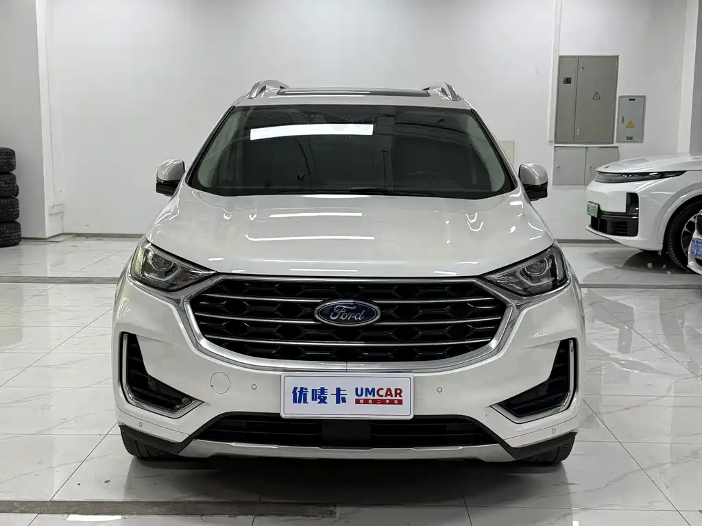 Ford Edge — миниатюра 2