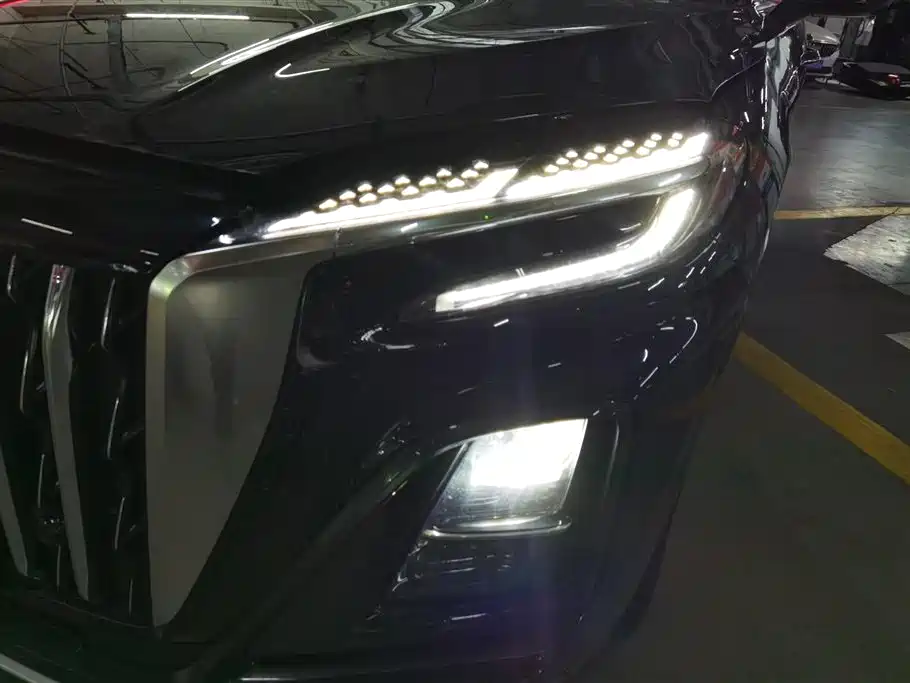 Hongqi HONGQI HS3 PHEV