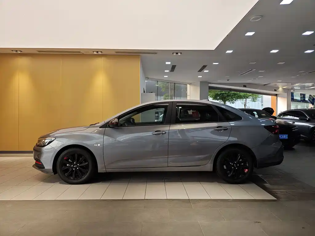 Chevrolet Monza 2019 Redline 320T DCT VI