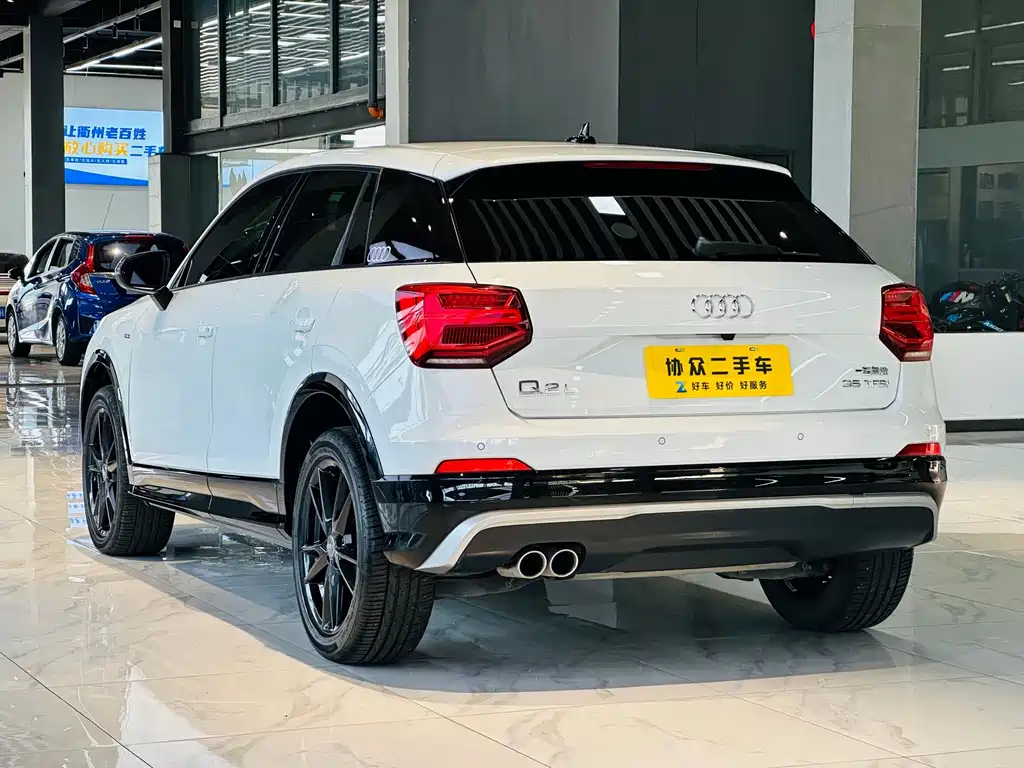 Audi Q2L — миниатюра 3