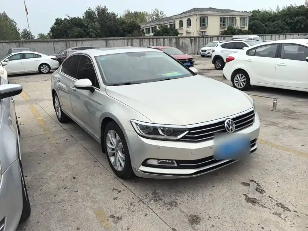 Volkswagen Magotan — миниатюра 4