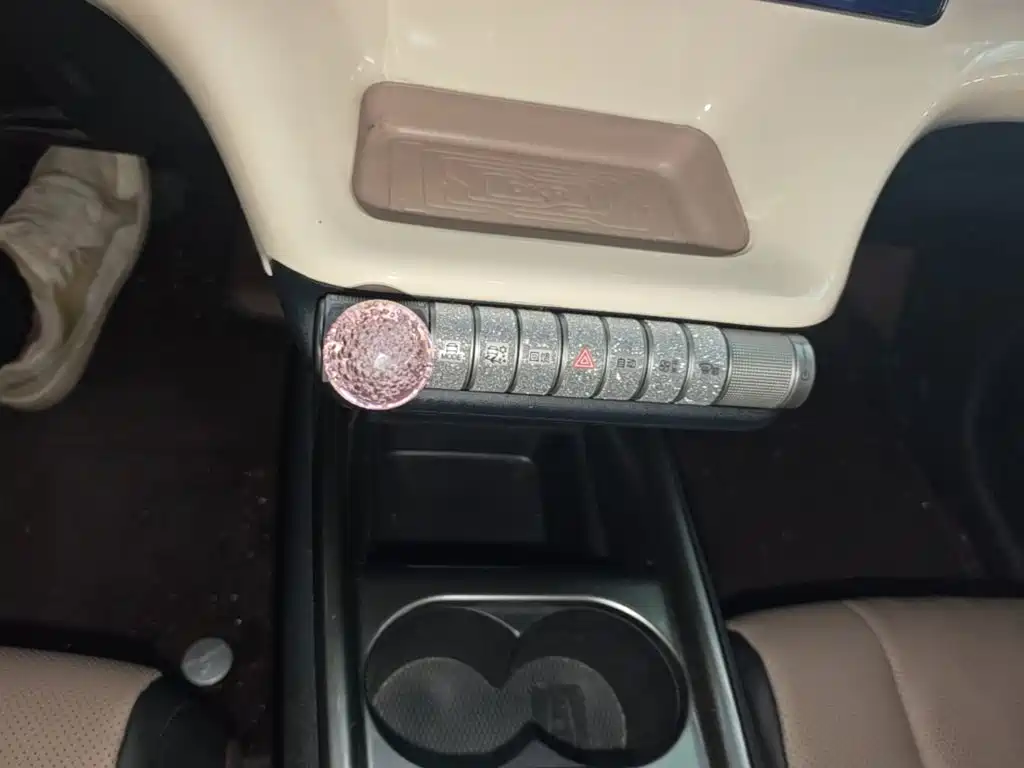 BYD Dolphin — миниатюра 14