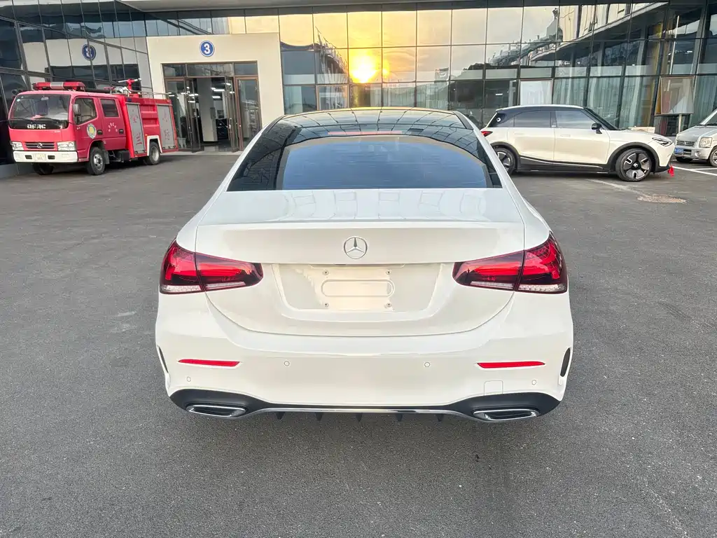 Mercedes-Benz A-Class A 2022 A 200 L Sport Fashion