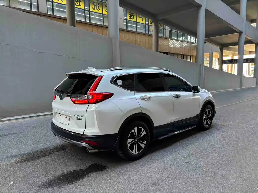 HONDA CR V