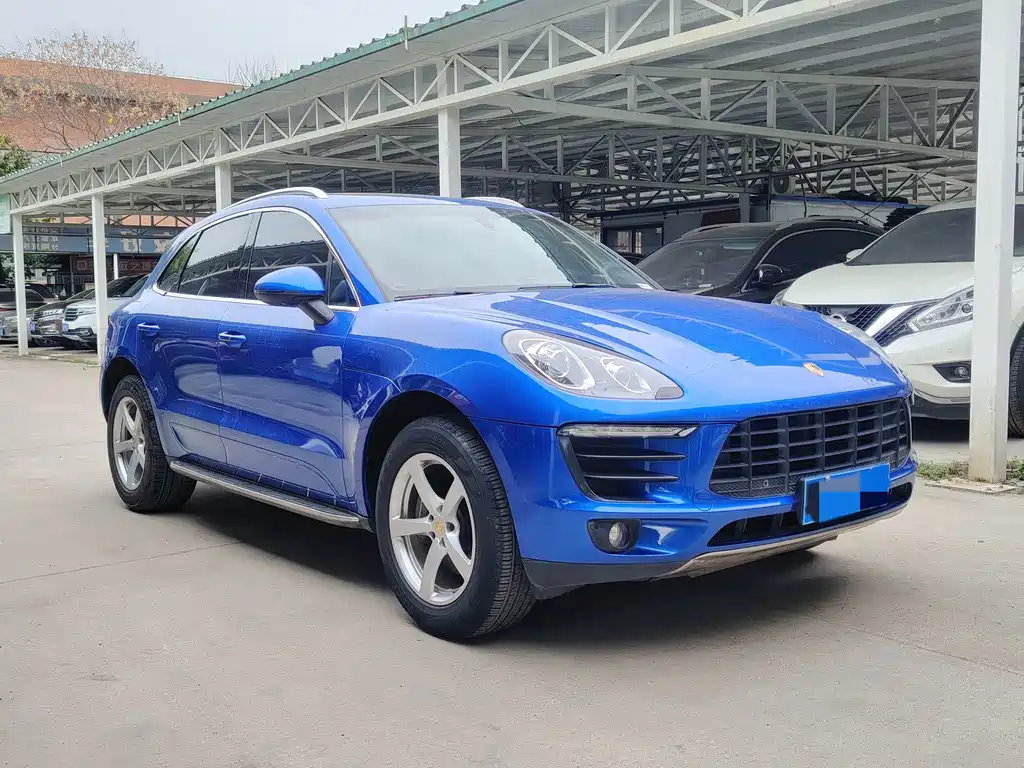 Porsche Macan — миниатюра 3