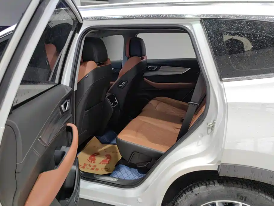 Chery Tiggo 8 PLUS — миниатюра 11