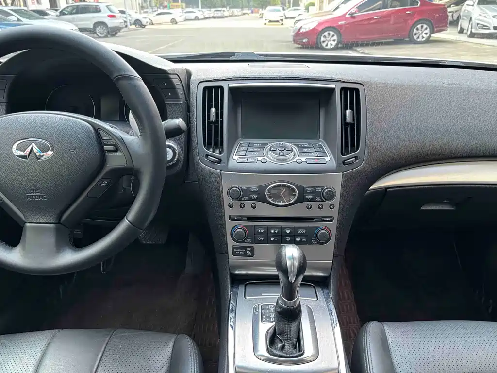 Infiniti G — миниатюра 6