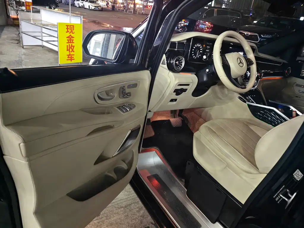 Mercedes-Benz Vito — миниатюра 6