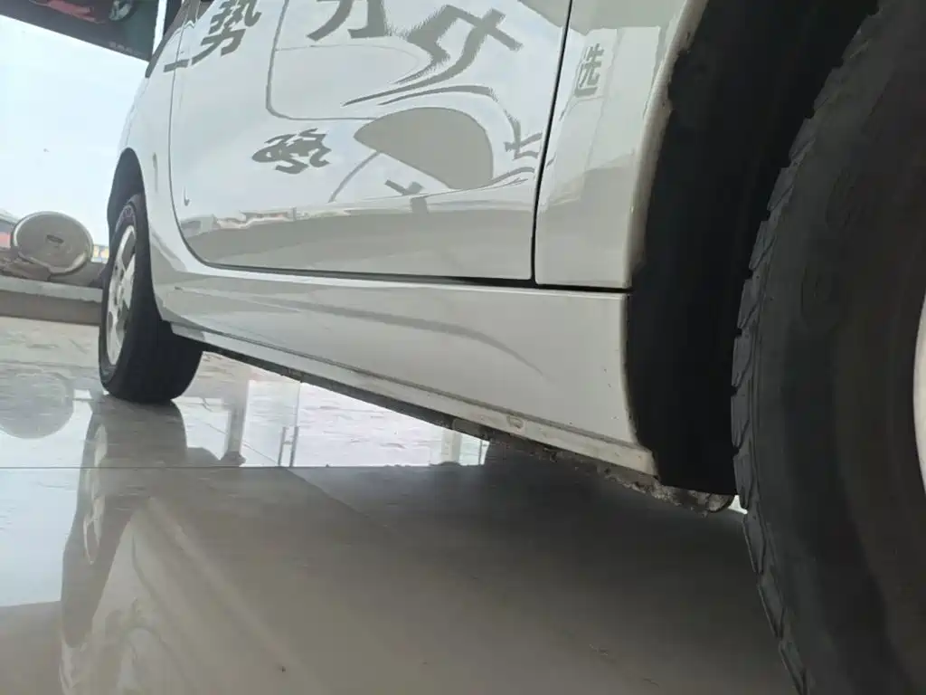 Roewe Clever — миниатюра 21