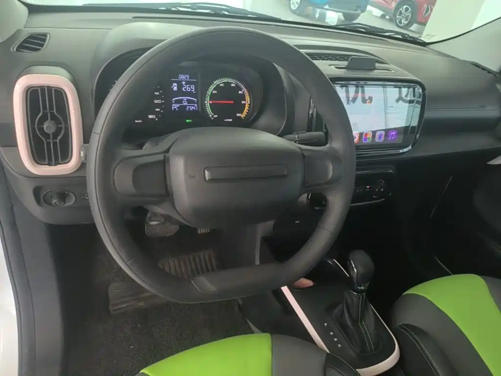 Roewe Clever — миниатюра 11