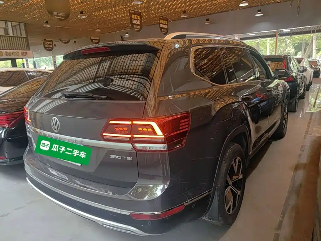 Volkswagen Teramont — миниатюра 7