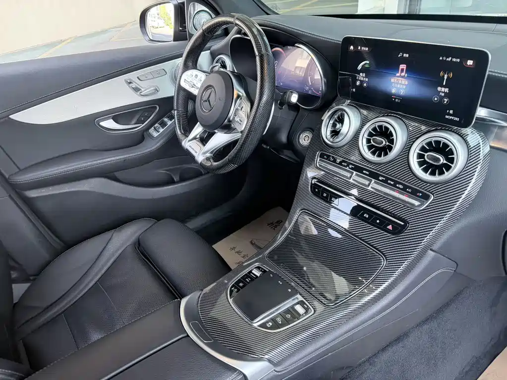 Mercedes-Benz GLC 2021 GLC 260 L 4MATIC
